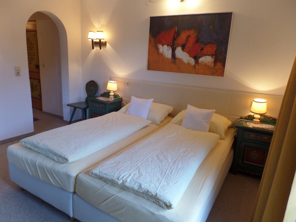 Landhaus Sonnenberg Sankt Anton am Arlberg Kamer foto