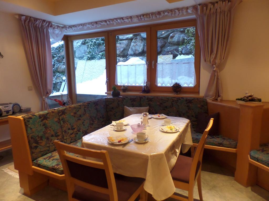 Landhaus Sonnenberg Sankt Anton am Arlberg Buitenkant foto