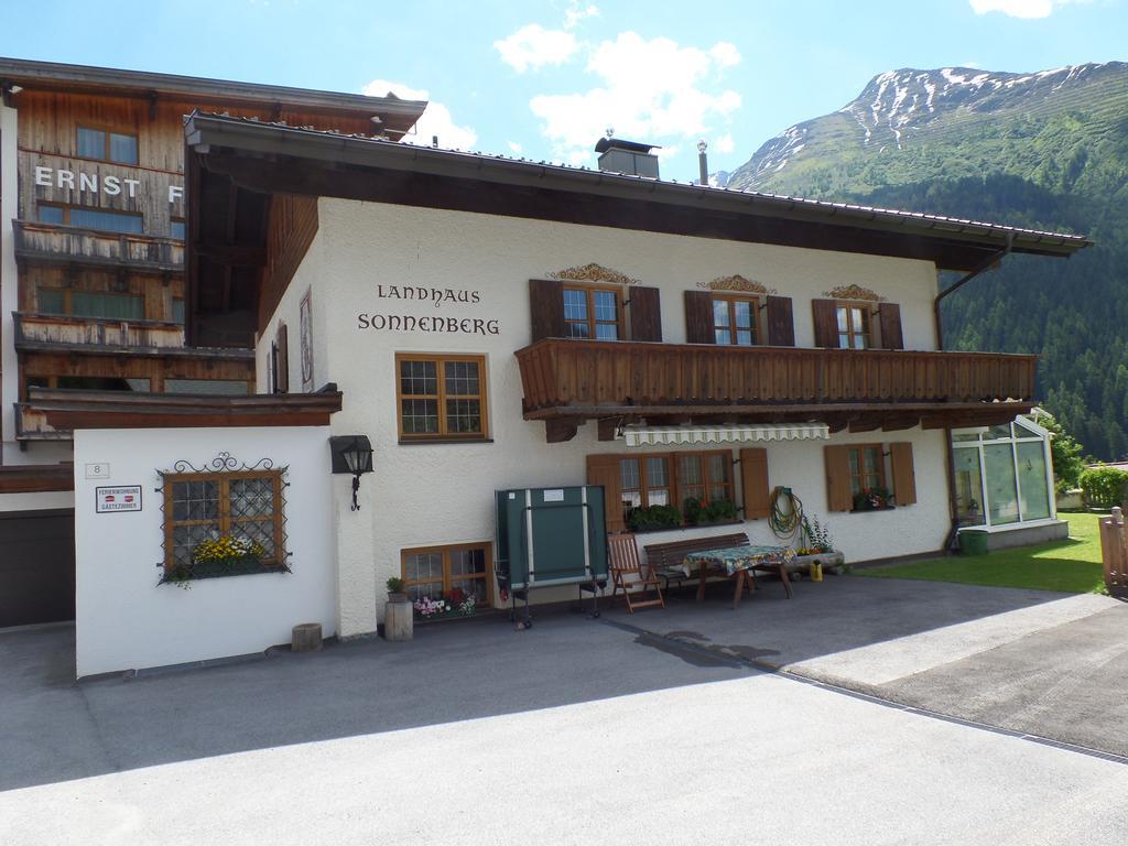 Landhaus Sonnenberg Sankt Anton am Arlberg Buitenkant foto